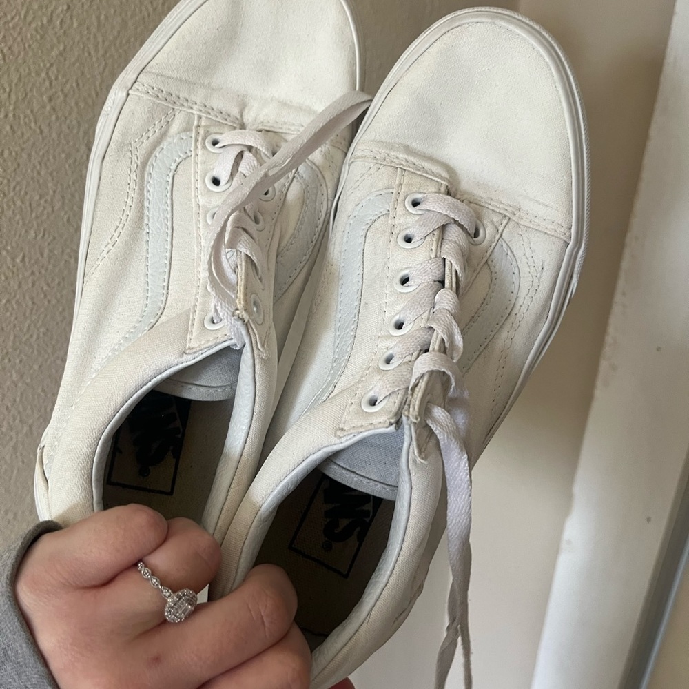 White vans